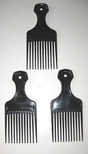 COMB MED PLASTIC PIK BLA 1DZ